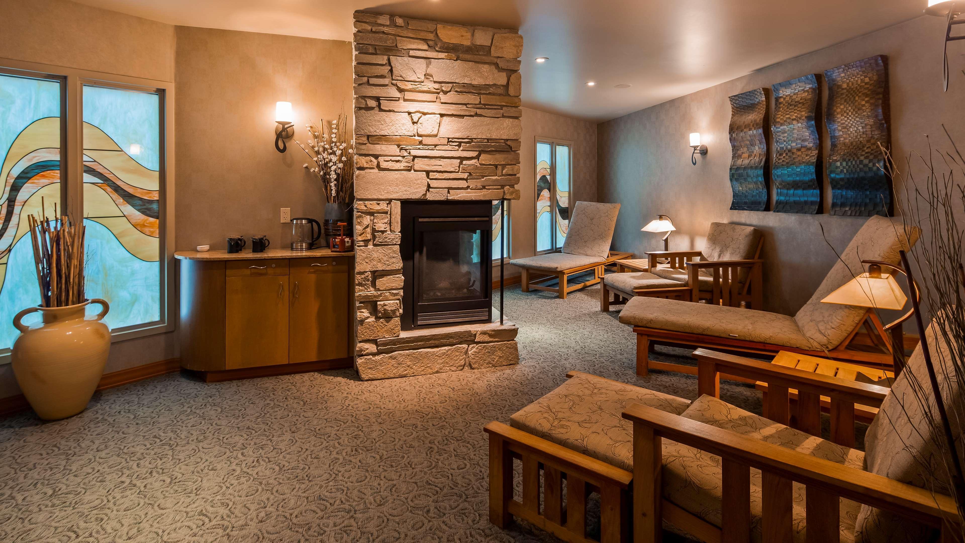 Best Western Plus Kootenai River Inn Casino & Spa Bonners Ferry Exterior photo
