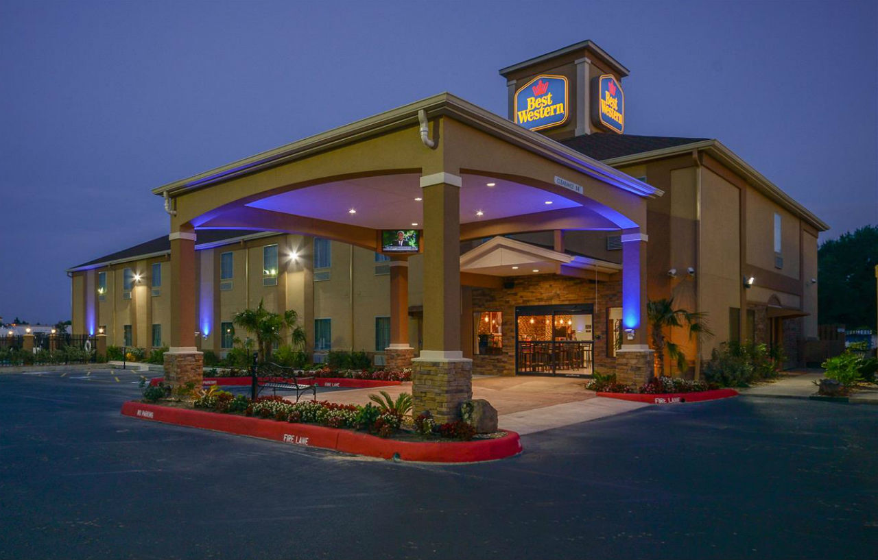 Best Western Plus Kootenai River Inn Casino & Spa Bonners Ferry Exterior photo